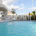 Isulatravel - Nerissa Villa