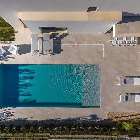 Nerissa - Isulatravel Villa Pozzallo