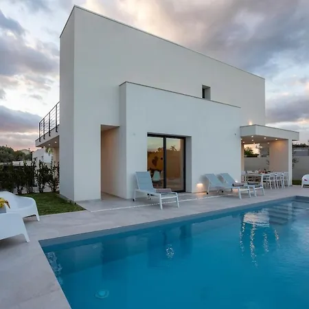 Villa Nerissa - Isulatravel *
